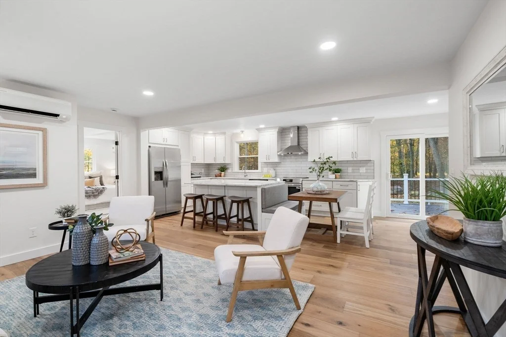 Photo of 84 Middlesex St