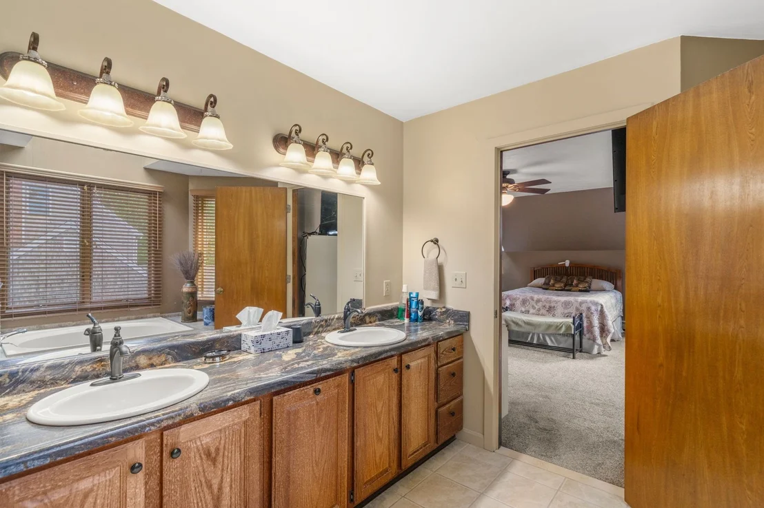 Photo of 36 Noreast Dr