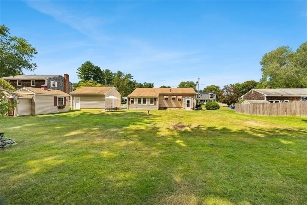 Photo of 32 Colonial Drive