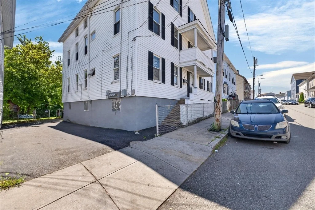 Photo of 96 John St