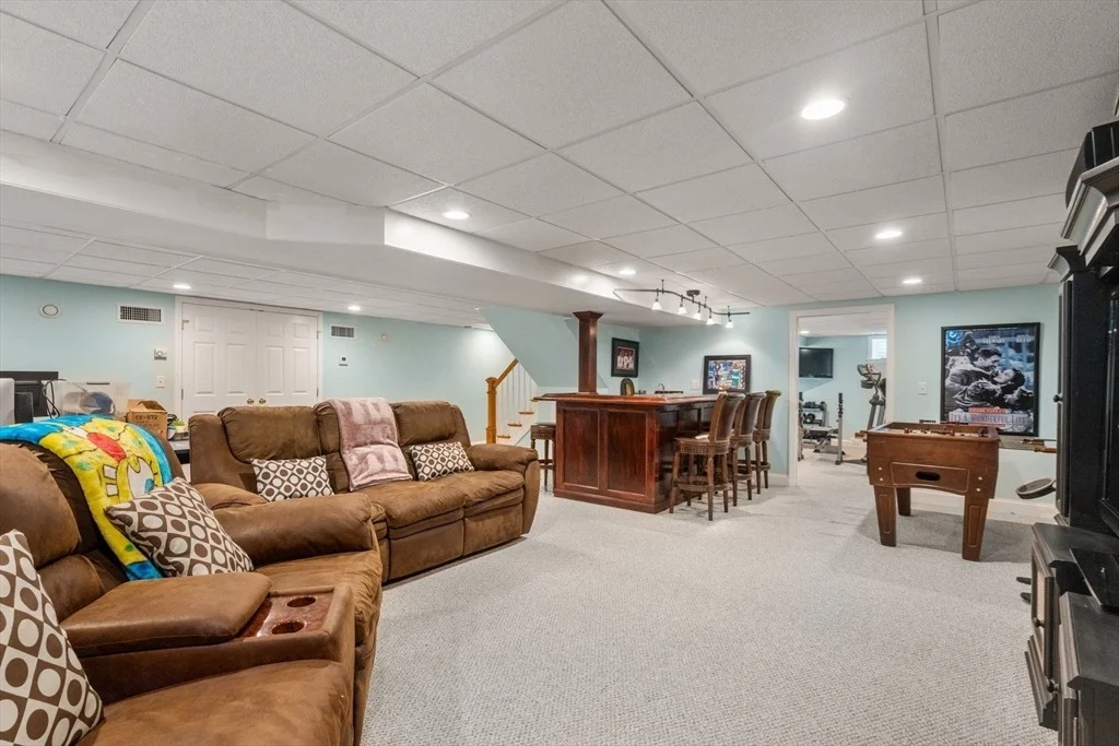 Photo of 45 Heritage Dr