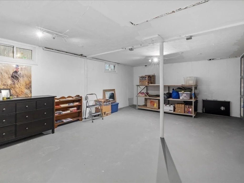 Photo of 266 Algonquin Ave
