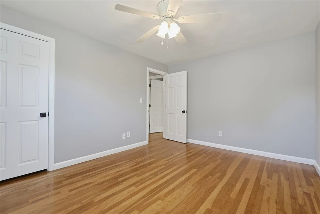 Photo of 8 Pontiac Rd