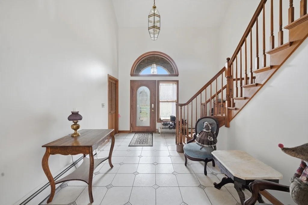 Photo of 458 Montgomery Rd