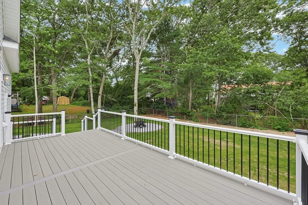 Photo of 19 Puritan Road