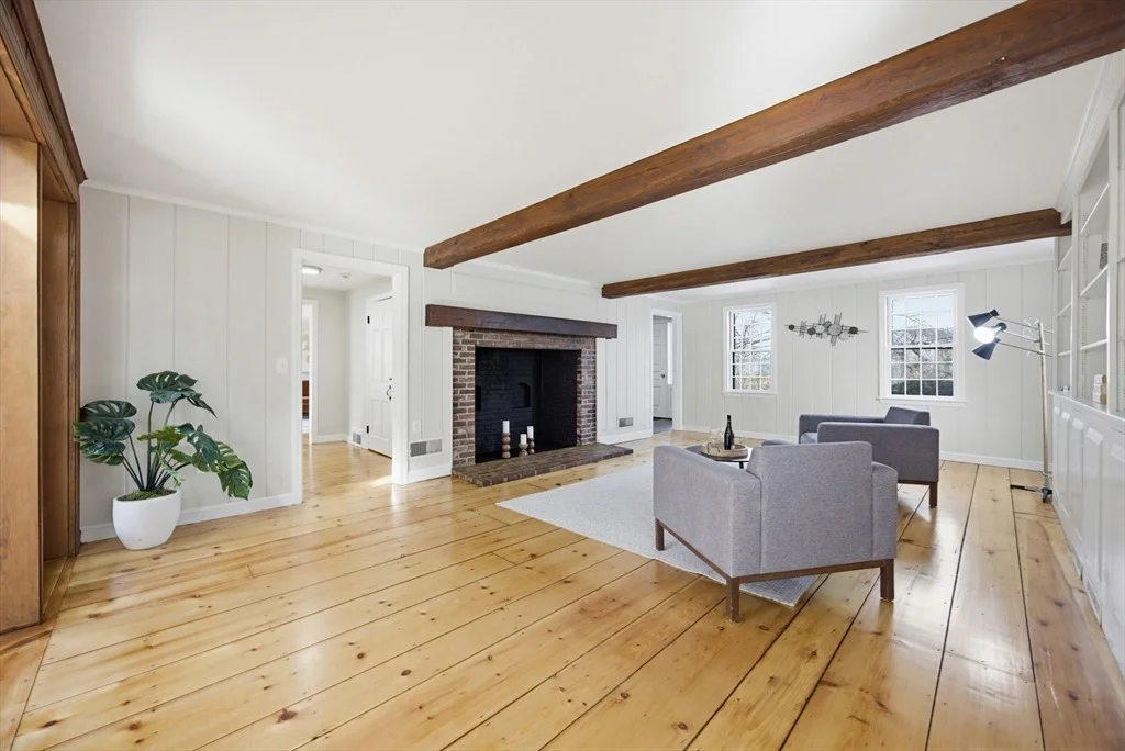 Photo of 16 Coleman Rd.