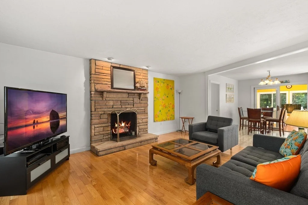 Photo of 705 Main St