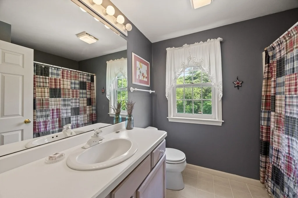 Photo of 88 Amelia Way