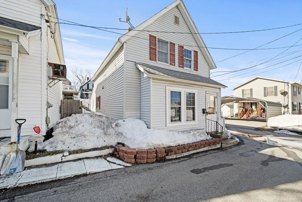 Photo of 6 Cottage Pl