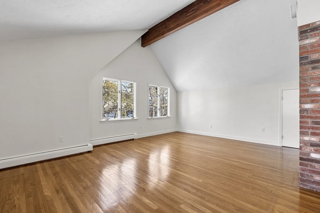 Photo of 35 Chestnut St