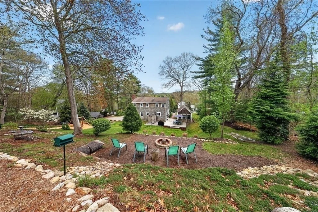 Photo of 60 Oakleaf Dr
