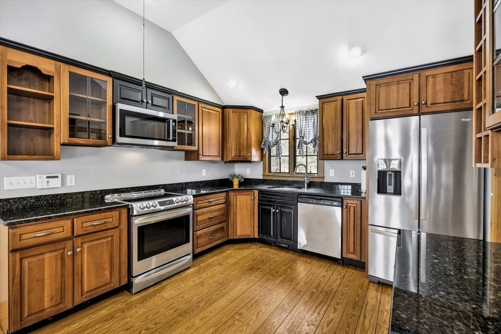 Photo of 85 Clamshell Cove Rd