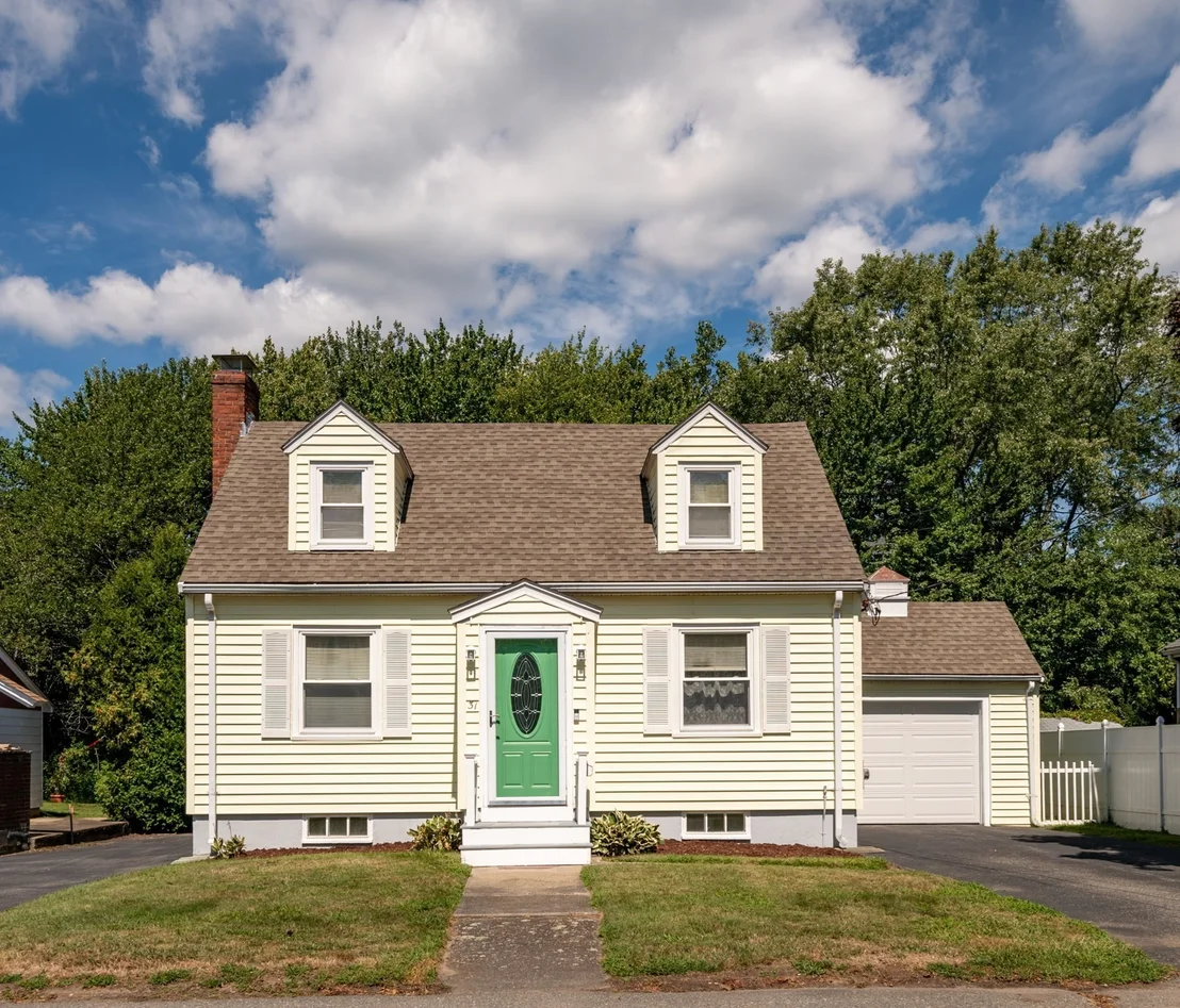 Photo of 31 Eustis St.