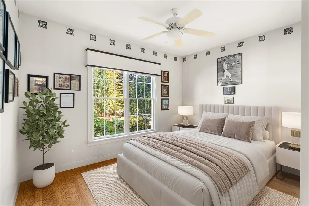 Photo of 10 Golden Cir