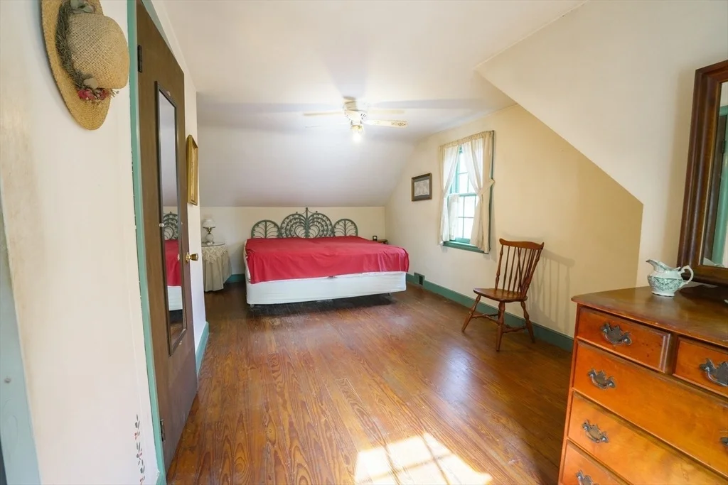 Photo of 12 Oak Tree Lane