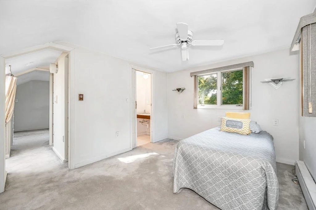 Photo of 18 Mountain Ave