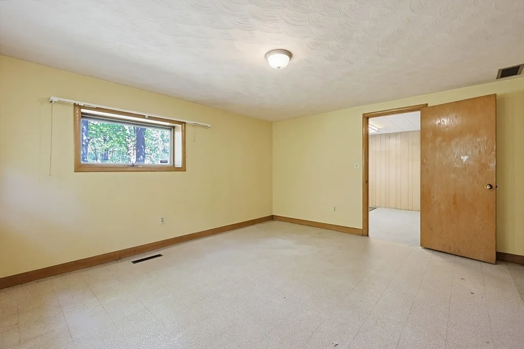 Photo of 21 Daggett Road