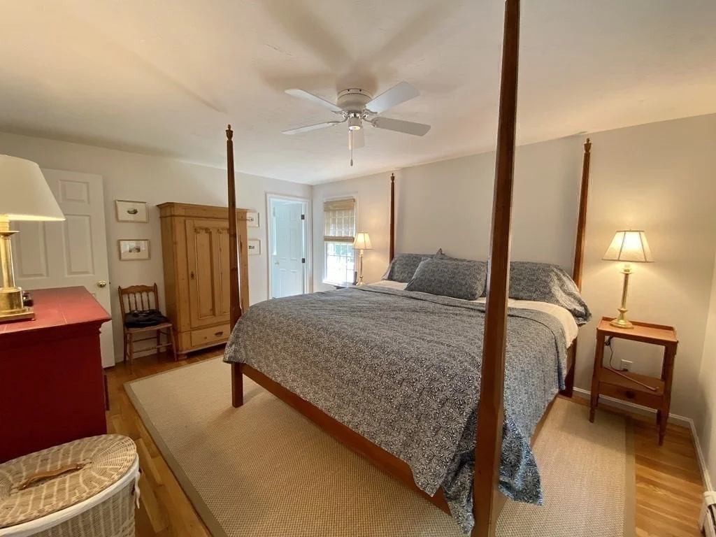 Photo of 263 Oxford Dr