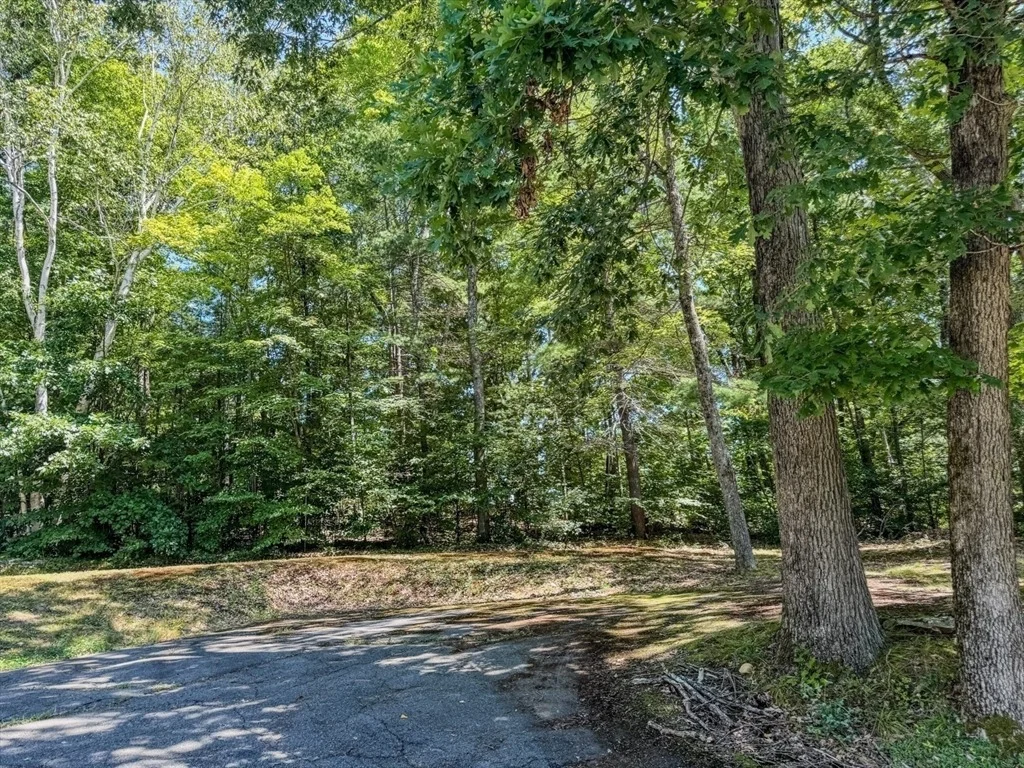 Photo of 191 Old State Road