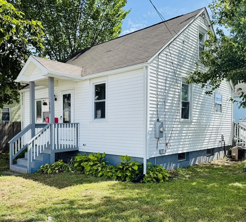 Photo of 369 Cold Spring Ave