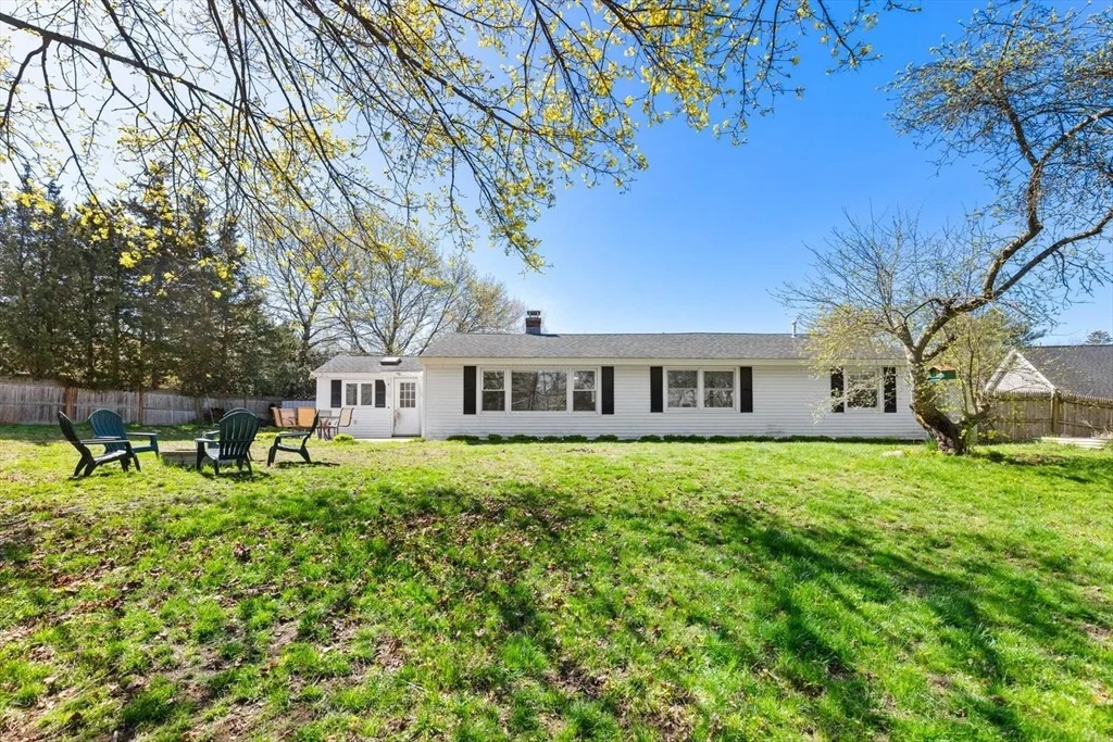 Photo of 52 Coolidge Rd