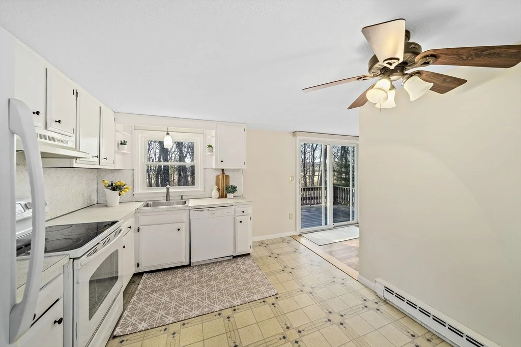 Photo of 38 Winthrop Dr