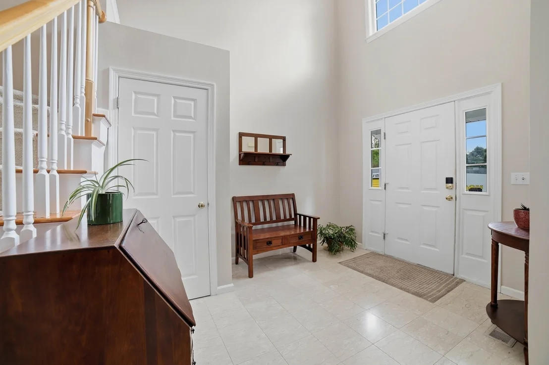 Photo of 72 Palomino Dr