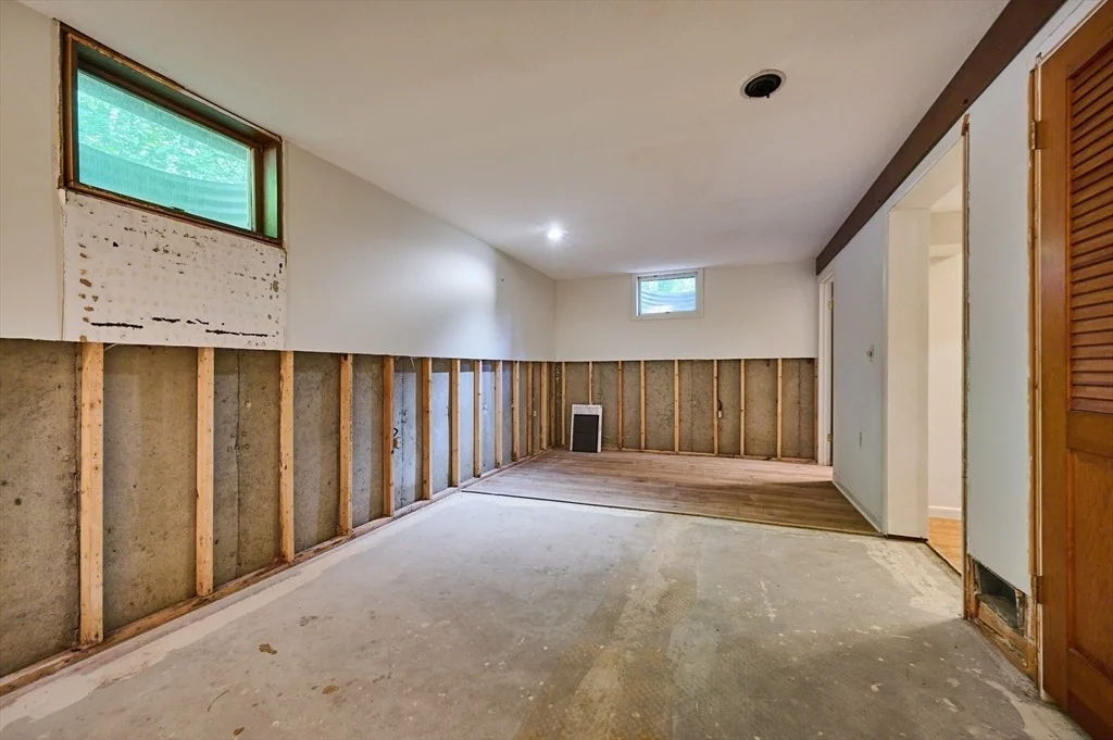Photo of 15 Red Fox Ln