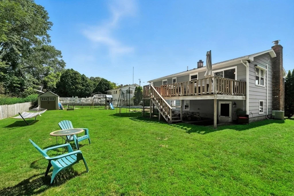 Photo of 9 Heritage Cir