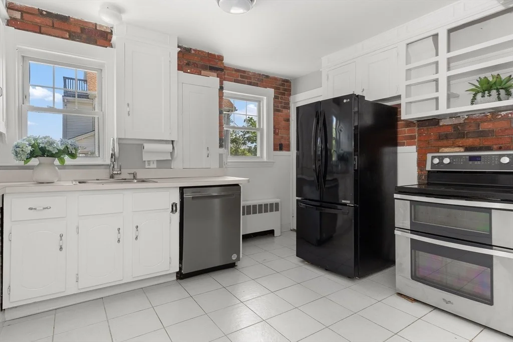 Photo of 18 Hardy St