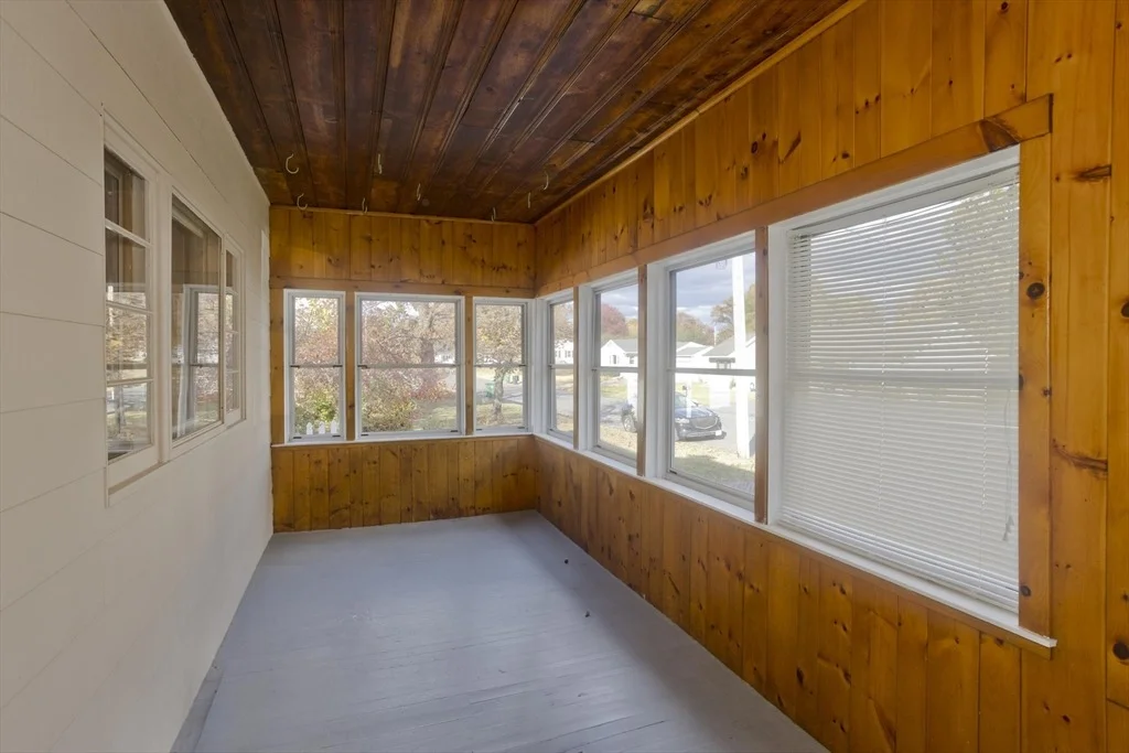 Photo of 68 7th Ave