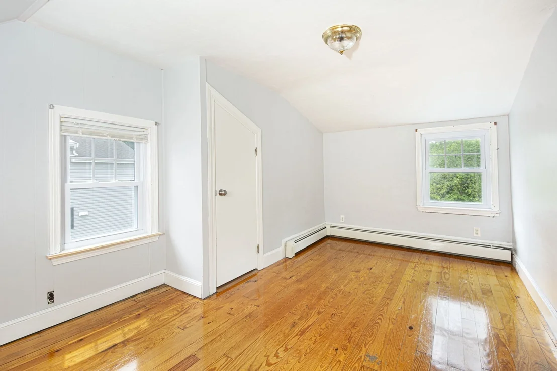 Photo of 13 Brook Street
