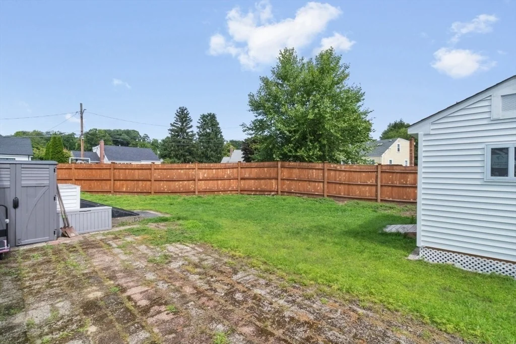 Photo of 37 Kenmore Rd