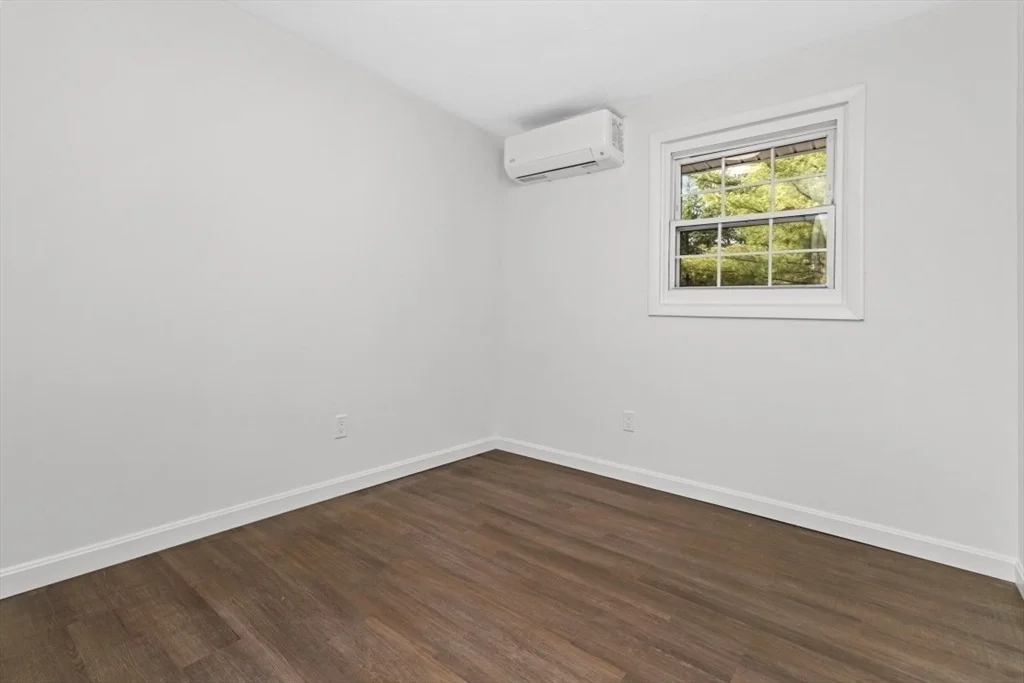 Photo of 300 Jon Dr