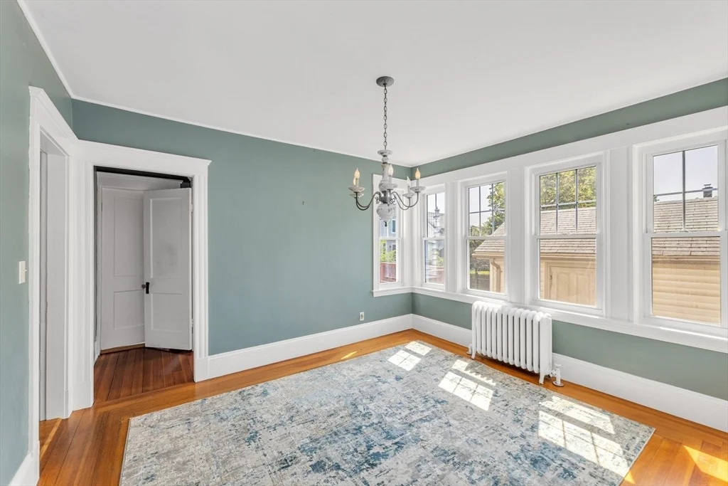 Photo of 39 Arbor Lane