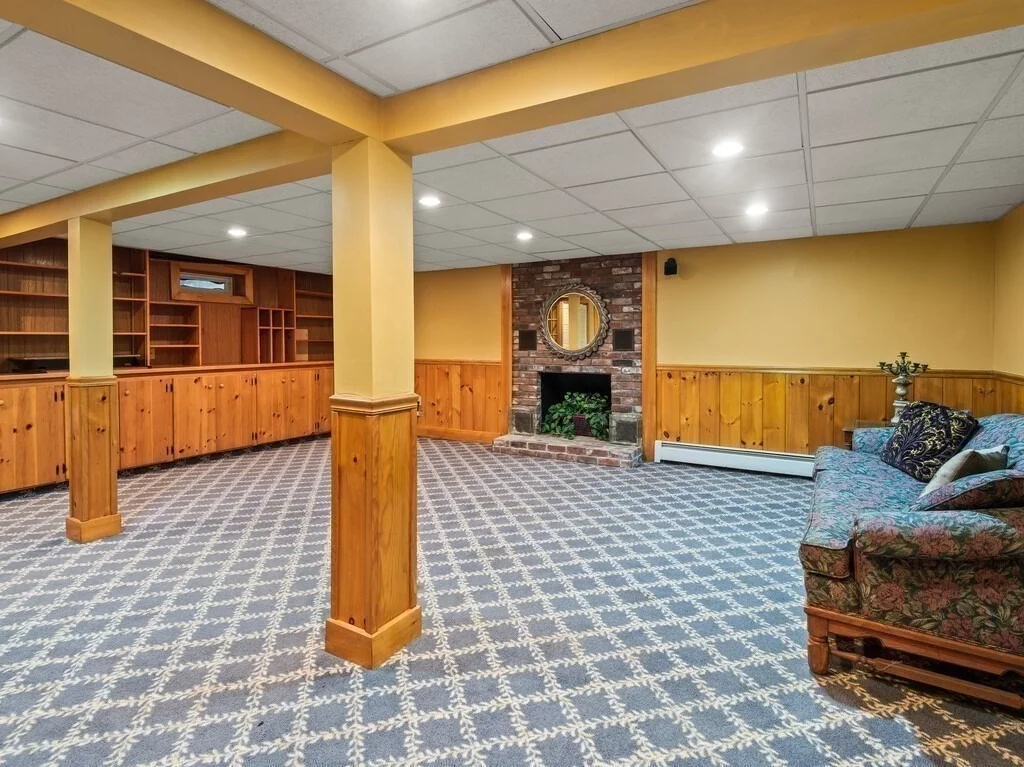 Photo of 26 Townsend Dr