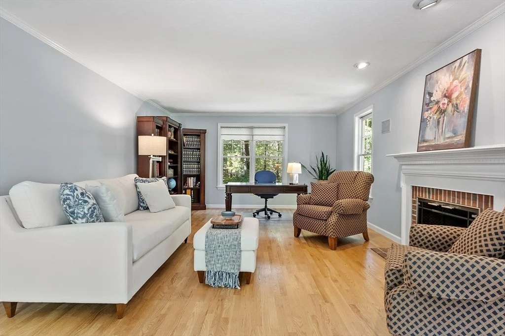 Photo of 9 Blanchard Rd