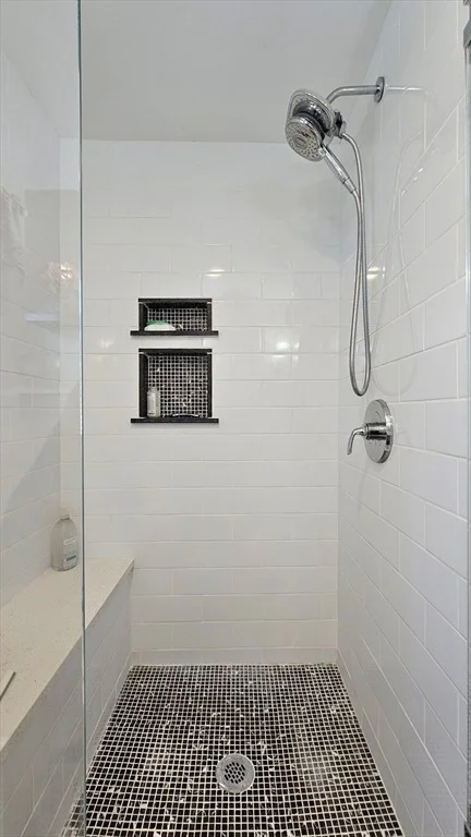Photo of 84 Cameron Rd