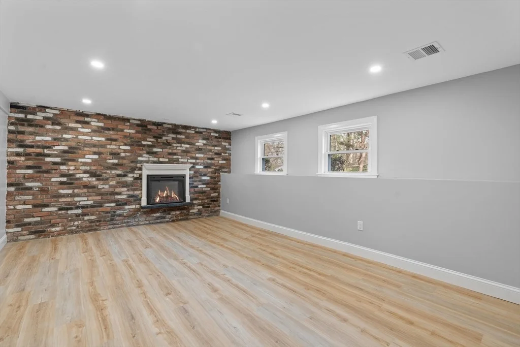 Photo of 9 Duggan Drive