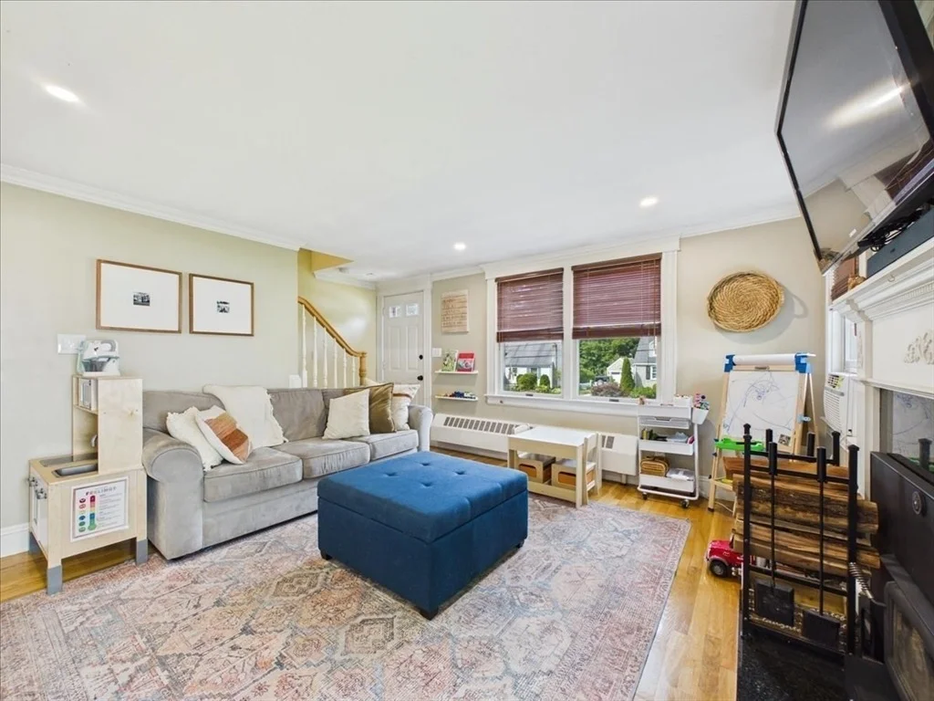 Photo of 104 Higgins Rd