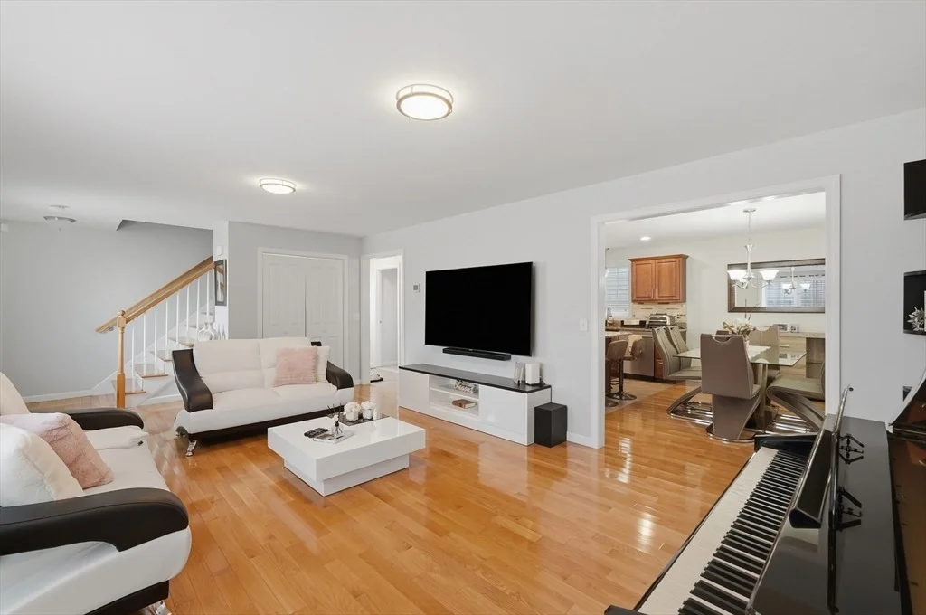 Photo of 414 Bay Street