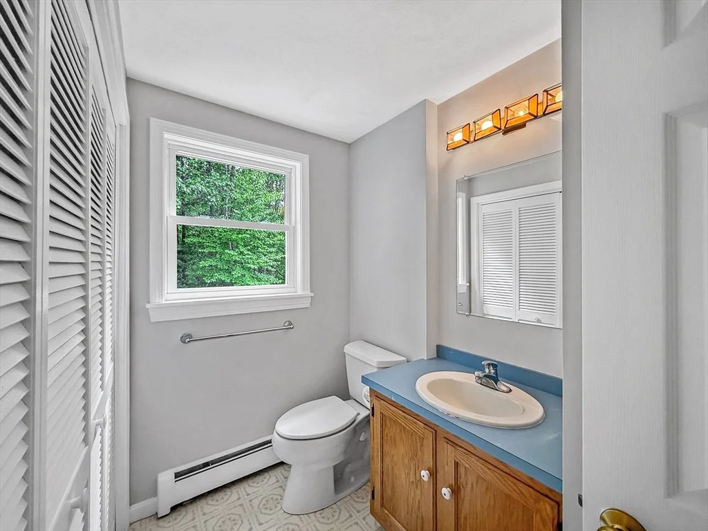 Photo of 21 Burnside Ln