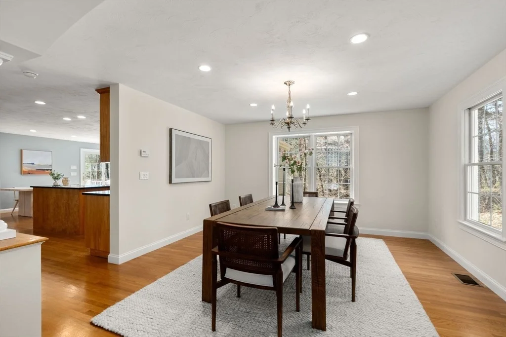 Photo of 7 Crest Circle