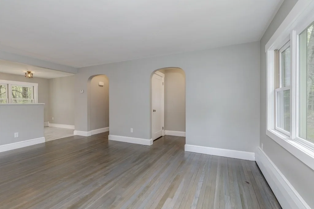 Photo of 50 Piscataqua Rd