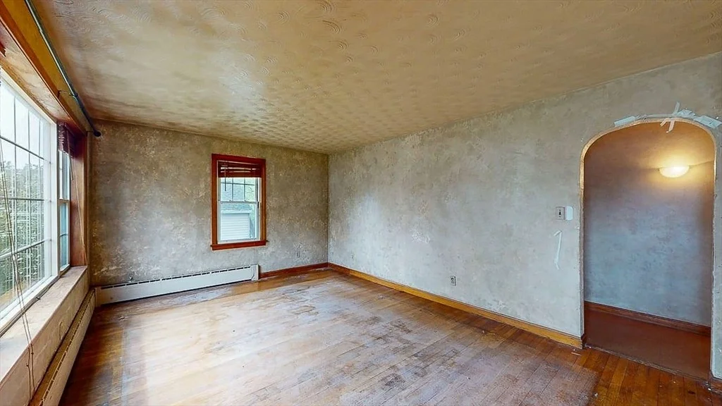 Photo of 19 Brookline St