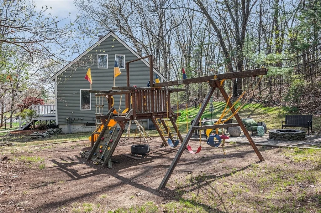 Photo of 111 Stonebridge Dr
