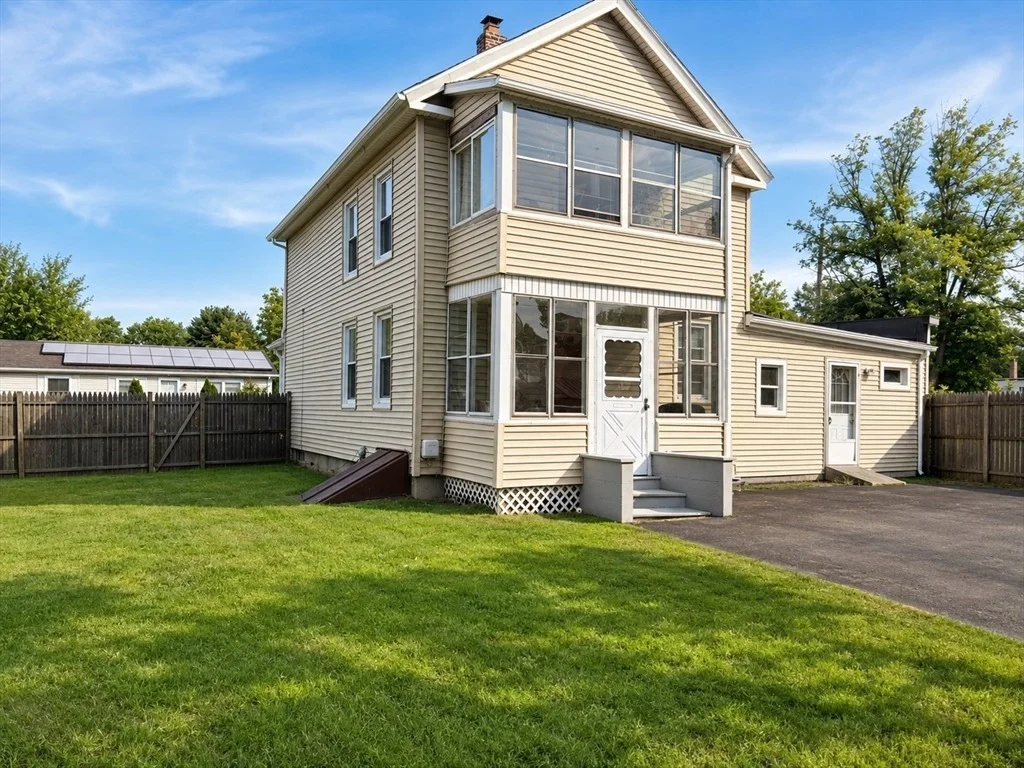Photo of 145 Hancock St