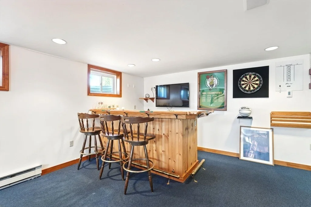 Photo of 319 Casey Dr