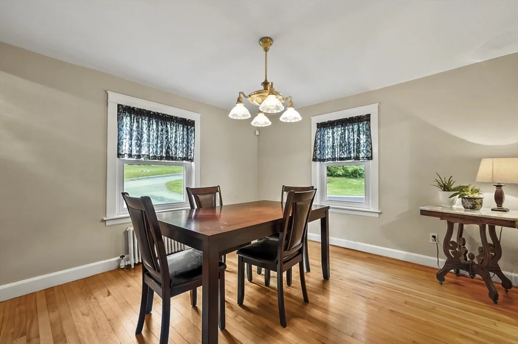 Photo of 48 Appleton Road
