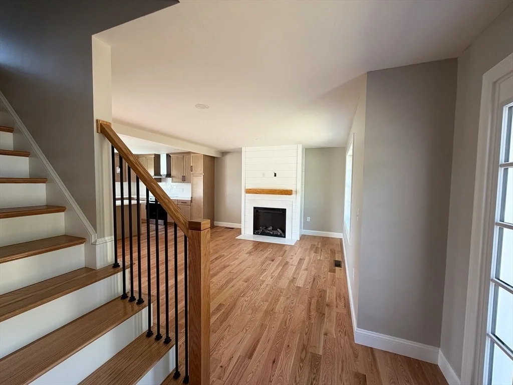Photo of 555 Neck Road